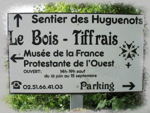 Tourisme sentiers Bois-Tiffrais 1